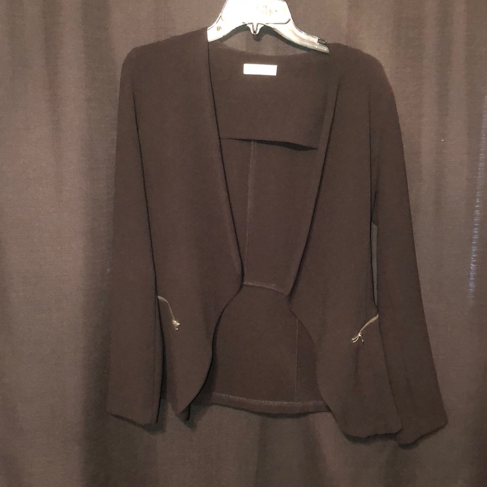 Black blazer with accent zippers sz M
